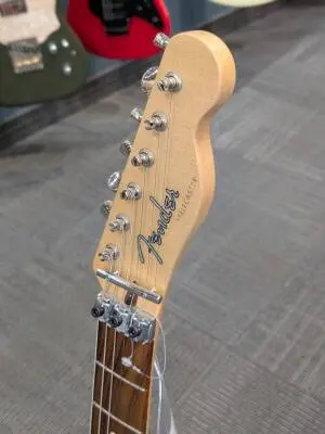 FENDER CUSTOM SHOP TELECASTER 2